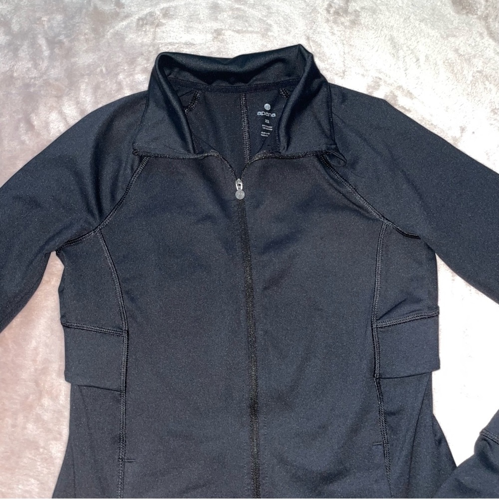 Apana yoga sweater size XS - Picture 5 of 7